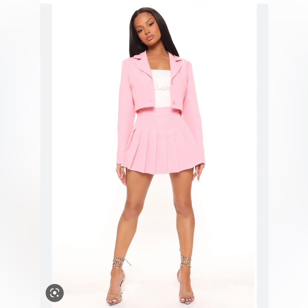 Fashion Nova Shannon skirt set pink medium